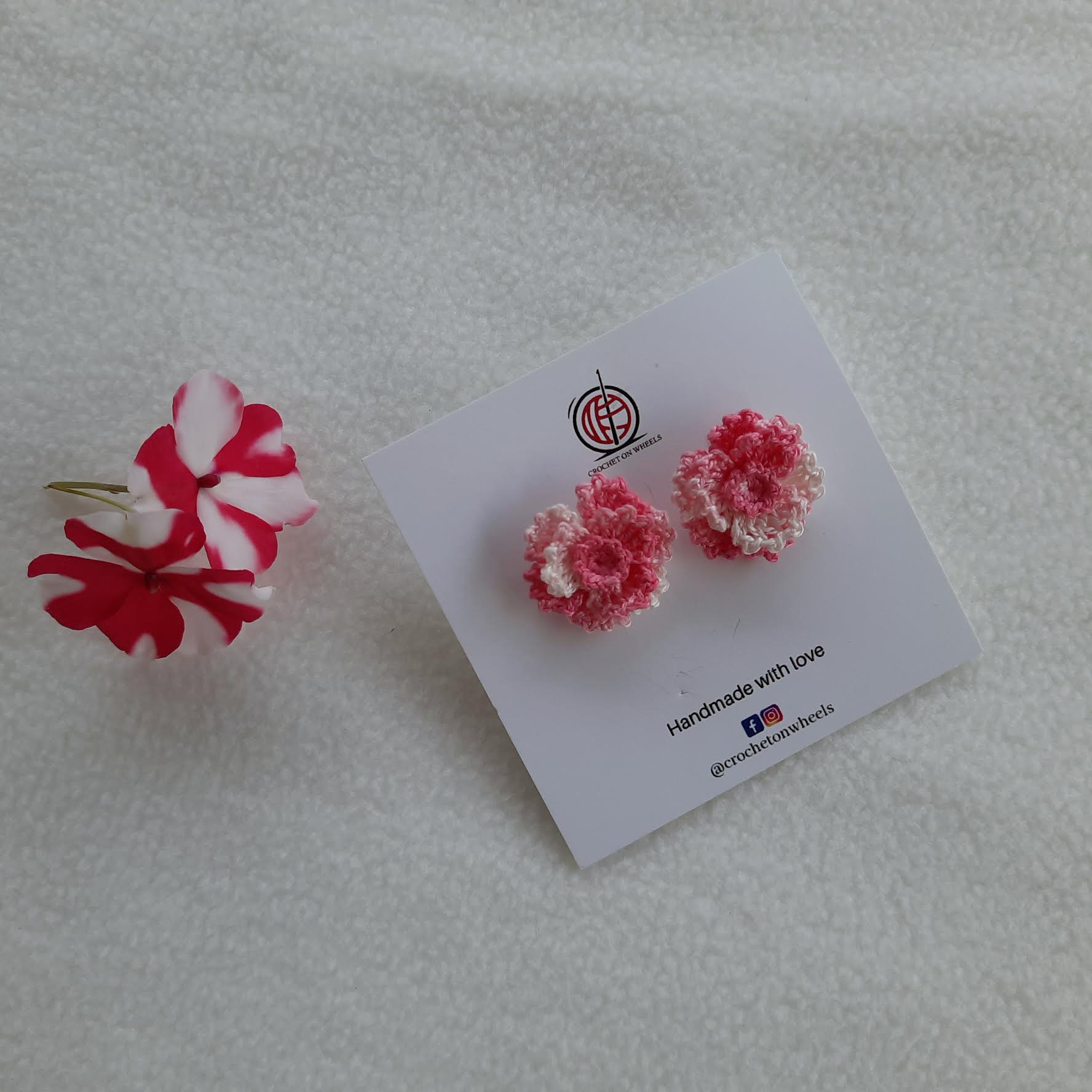 Crochet Flower Stud Earrings - Image 3