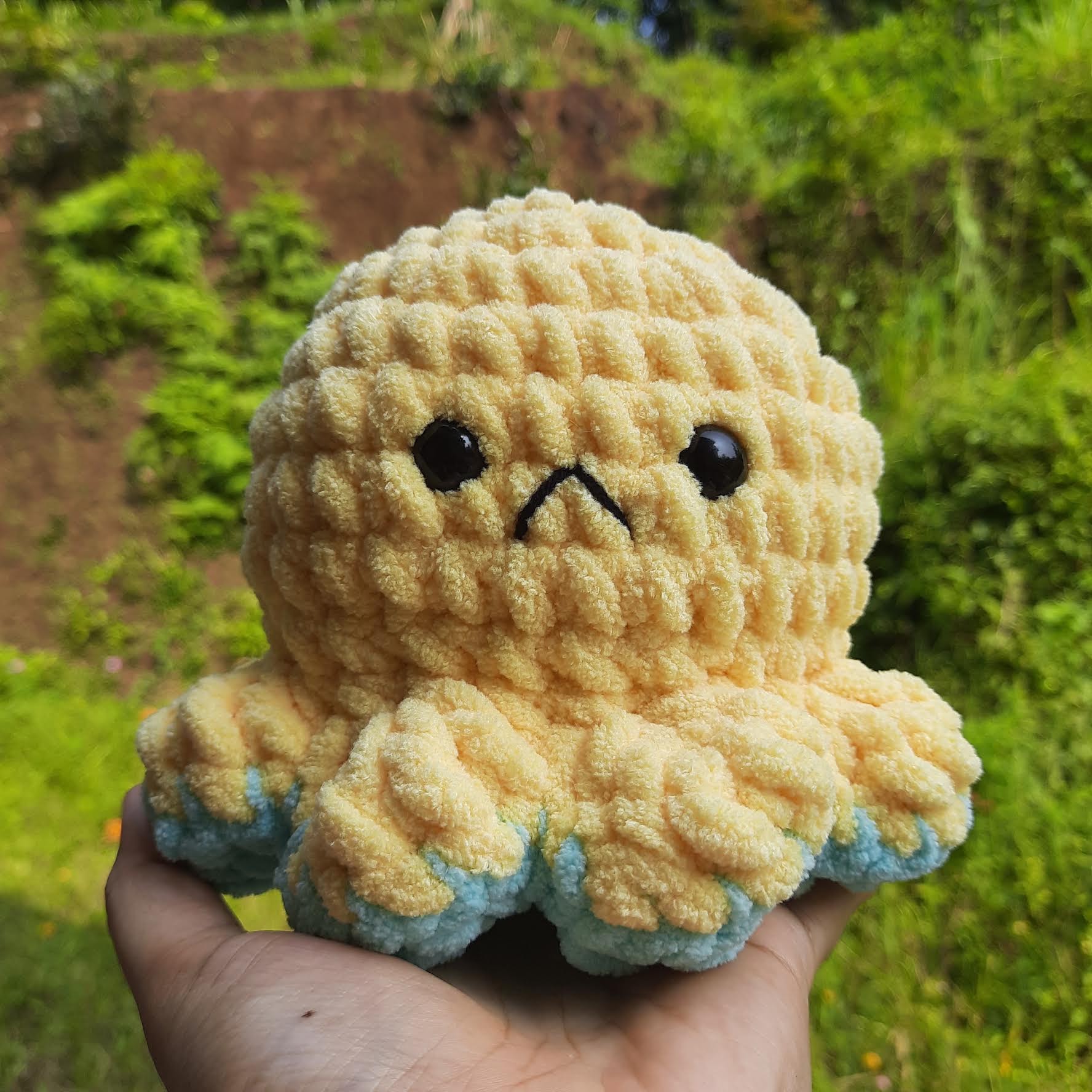 Crochet Reversible Octopus - Image 3
