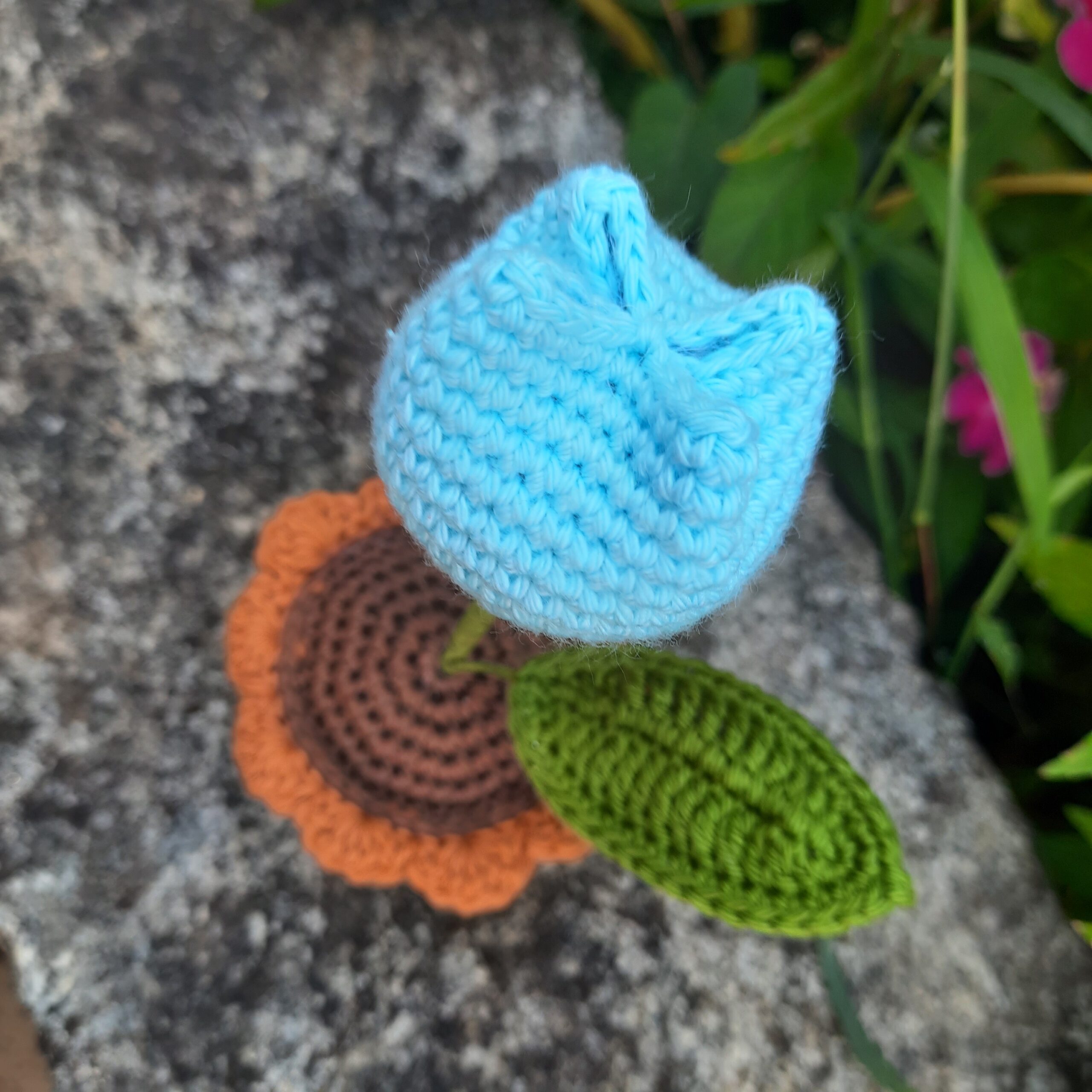 Crochet Tulip Flower Pot - Image 3