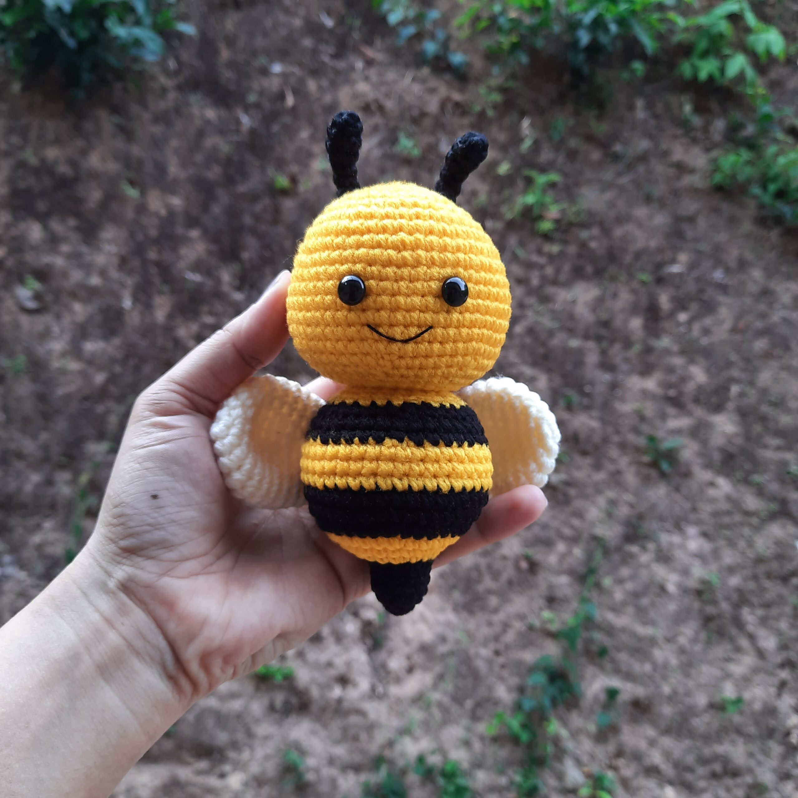 Crochet Honeybee
