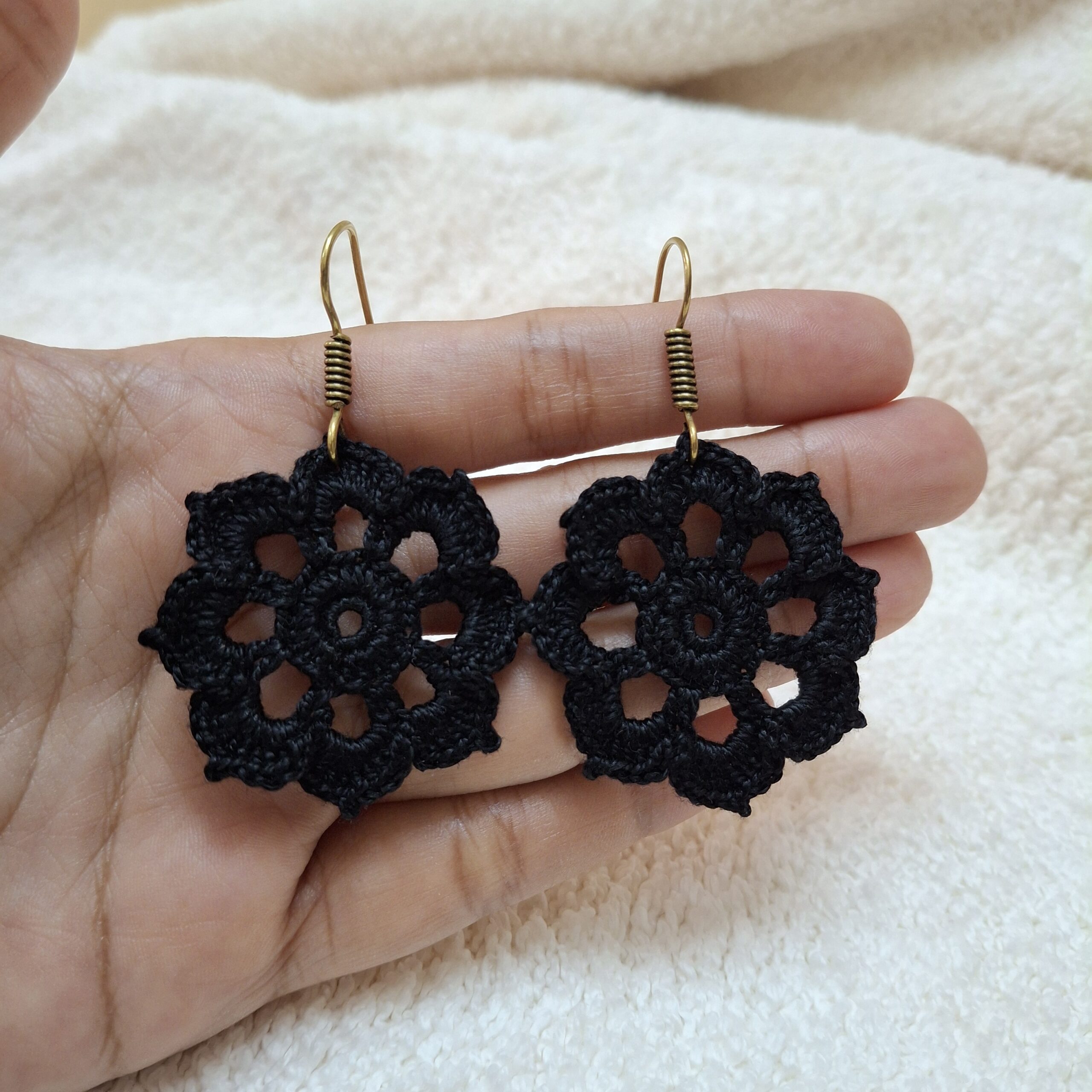 Crochet Flower Earrings - Image 2