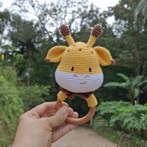 Crochet Giraffe Teether