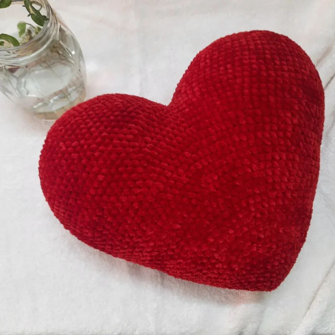 Crochet Big Heart Pillow